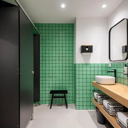 Colo Colo - Single Private Beds * Valencie