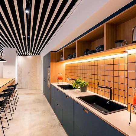 Hostel Colo Colo - Single Private Beds Valencia