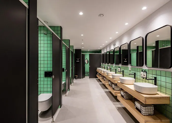 Colo Colo - Single Private Beds Хостел *